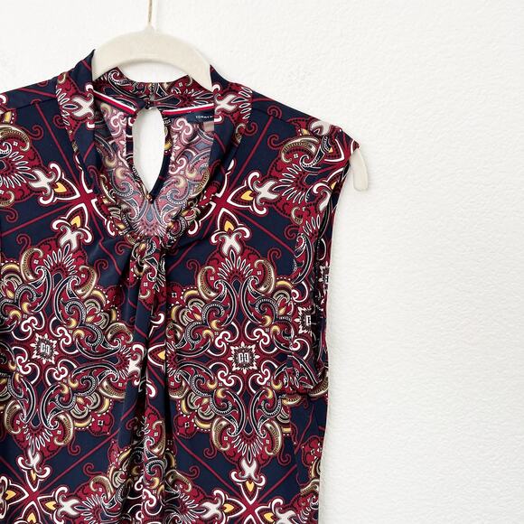 [Tommy Hilfiger] Navy Scroll Scarf Print Knot Neck Sleeveless Blouse Sz Large L - Picture 8 of 11